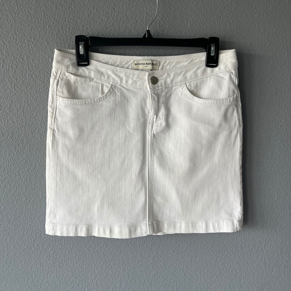 Banana Republic White Denim Mini Skirt
